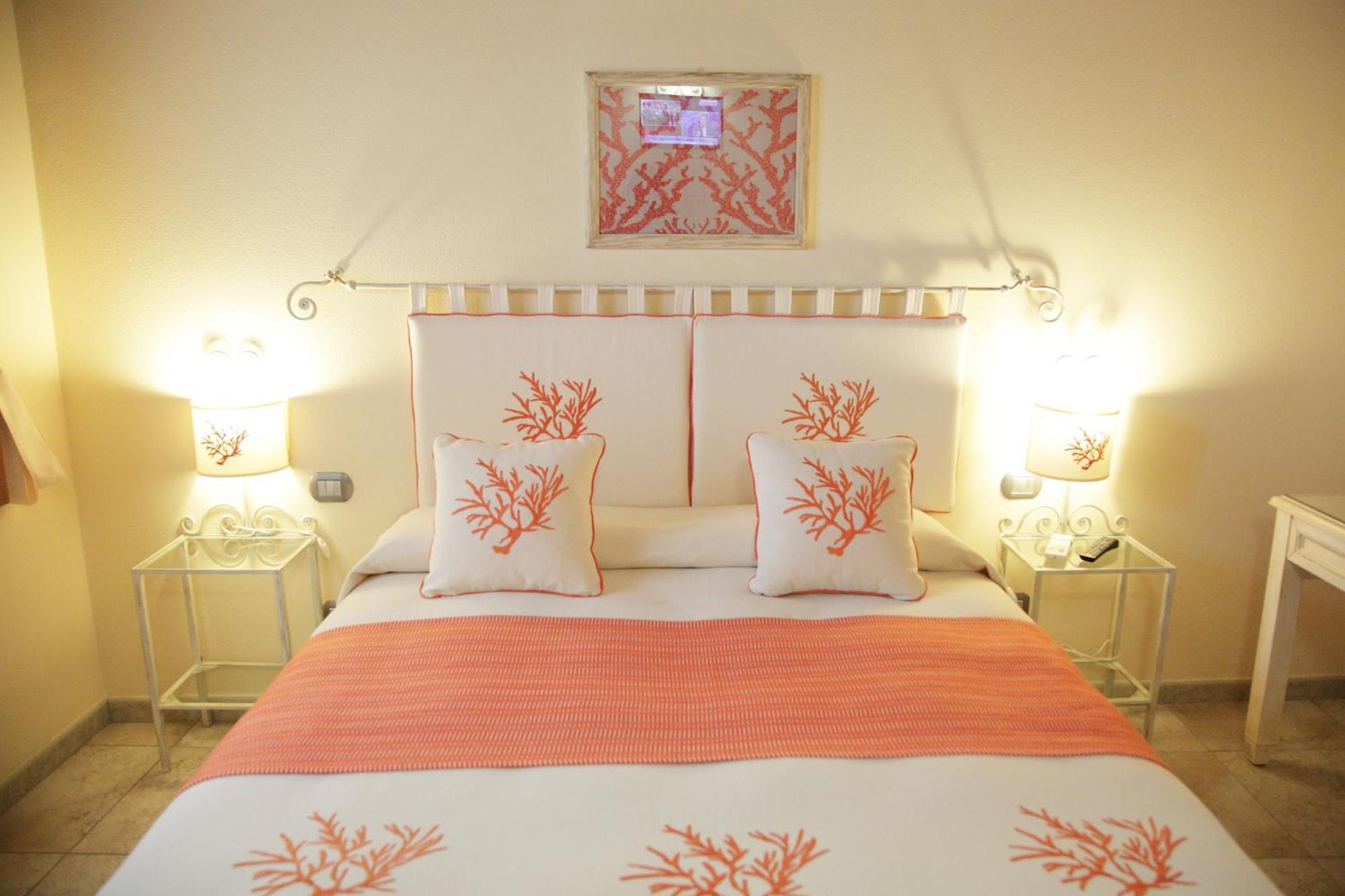 B&B Monte Prama Càbras Buitenkant foto