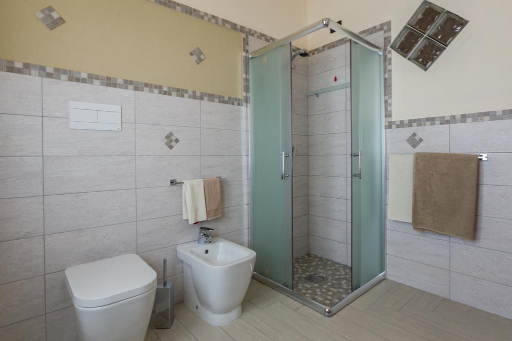 B&B Monte Prama Càbras Buitenkant foto