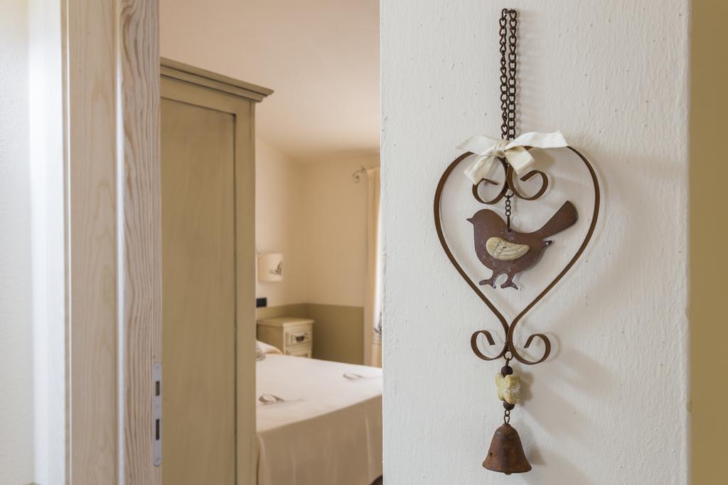 B&B Monte Prama Càbras Buitenkant foto