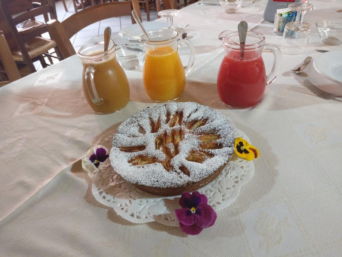 B&B Monte Prama Càbras Buitenkant foto